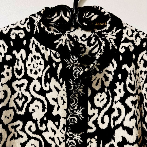 Women Sweater Jacket - Picture 2 of 3